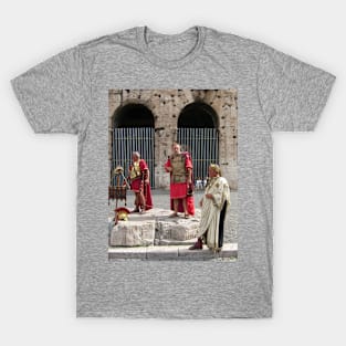 Friends, Romans, Countrymen ... T-Shirt